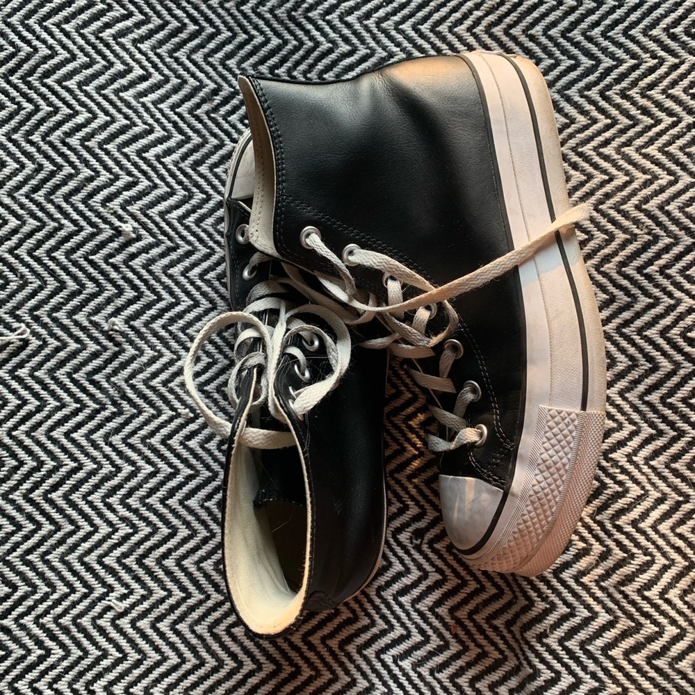 Platform Converse